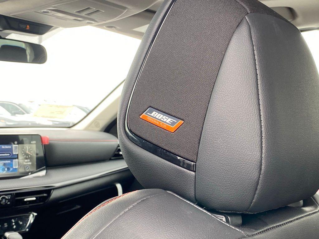 new 2025 Nissan Kicks car, priced at $27,100