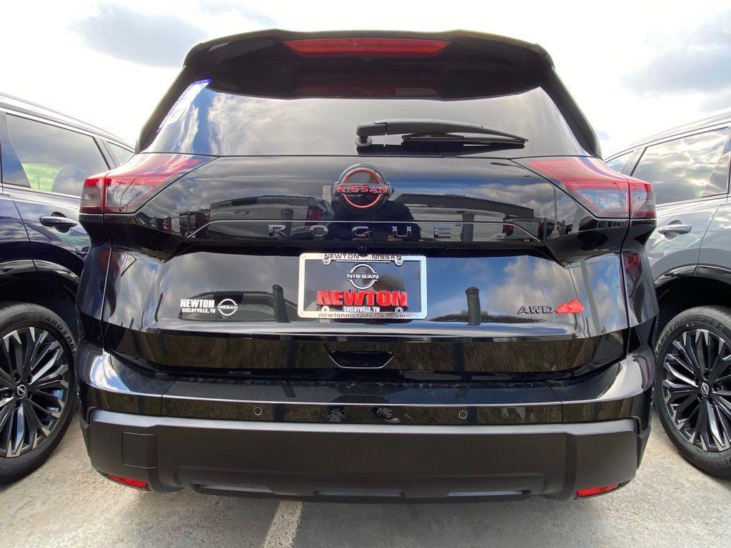 new 2025 Nissan Rogue car, priced at $33,684