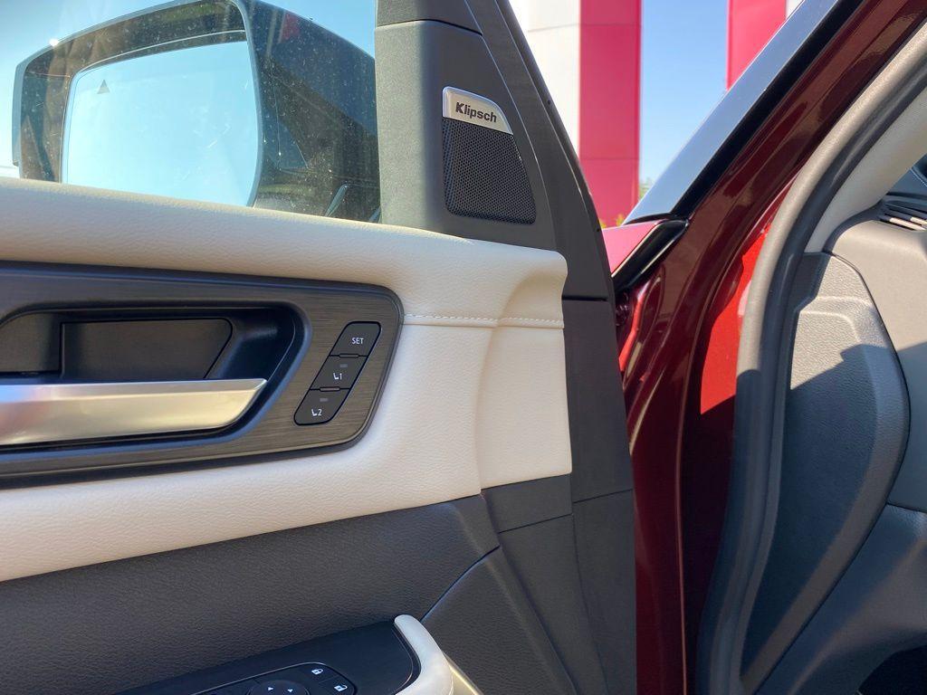 new 2025 Nissan Armada car, priced at $80,382