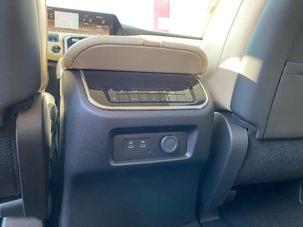 new 2025 Nissan Armada car, priced at $80,382