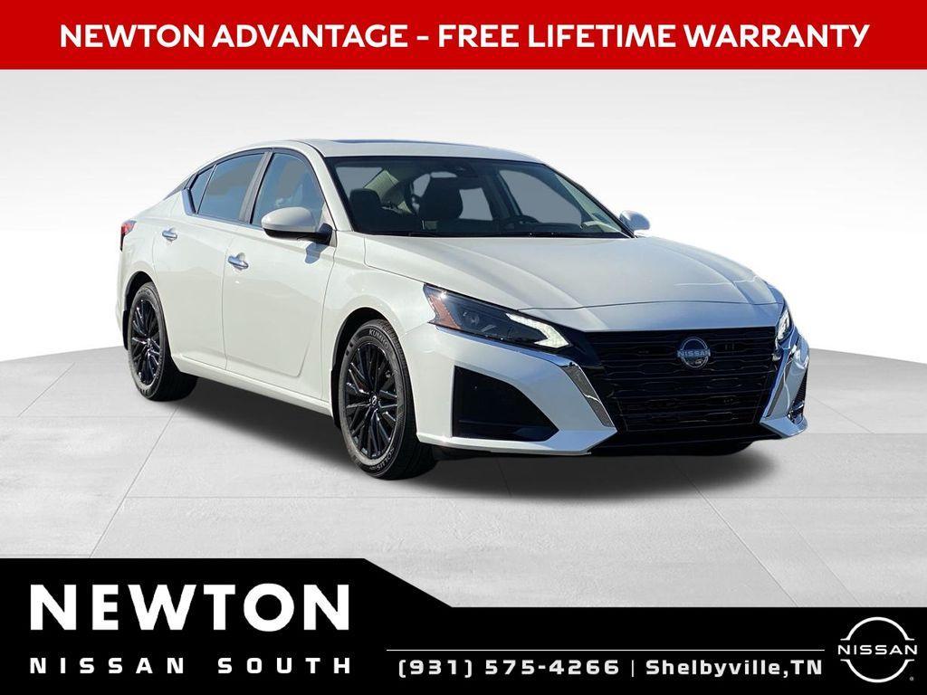 new 2025 Nissan Altima car, priced at $25,005