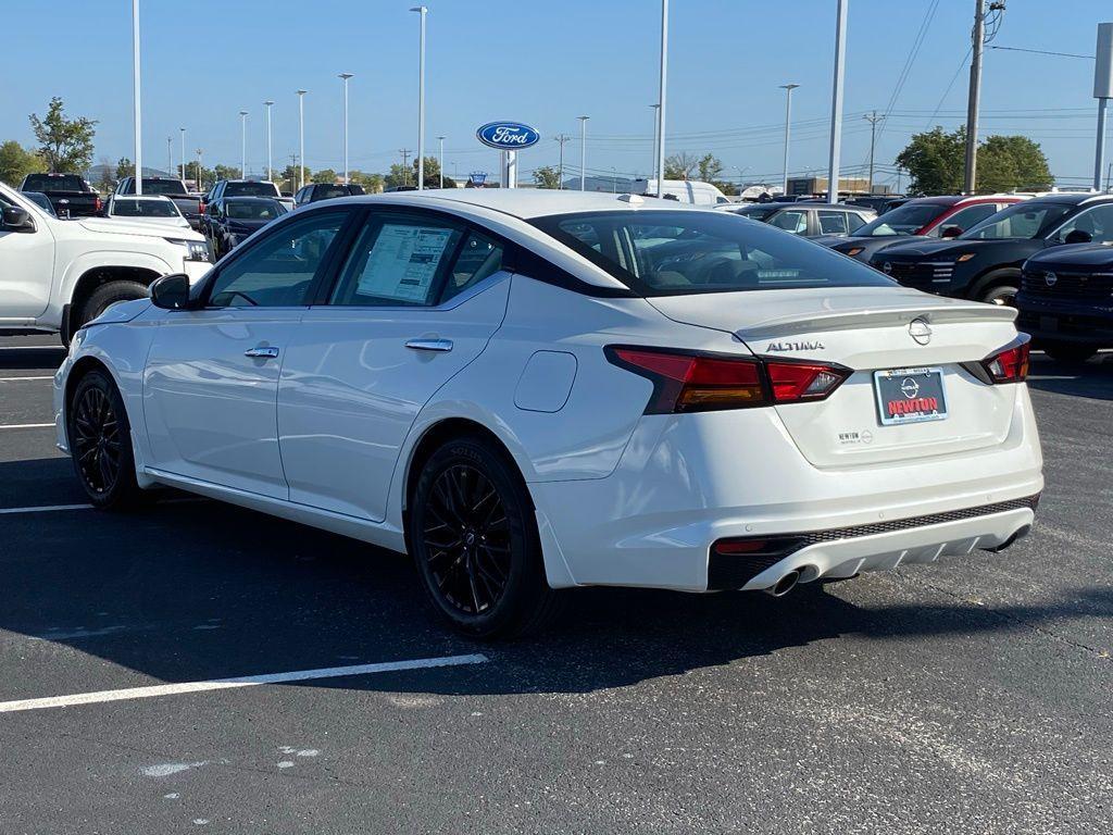 new 2025 Nissan Altima car, priced at $25,005