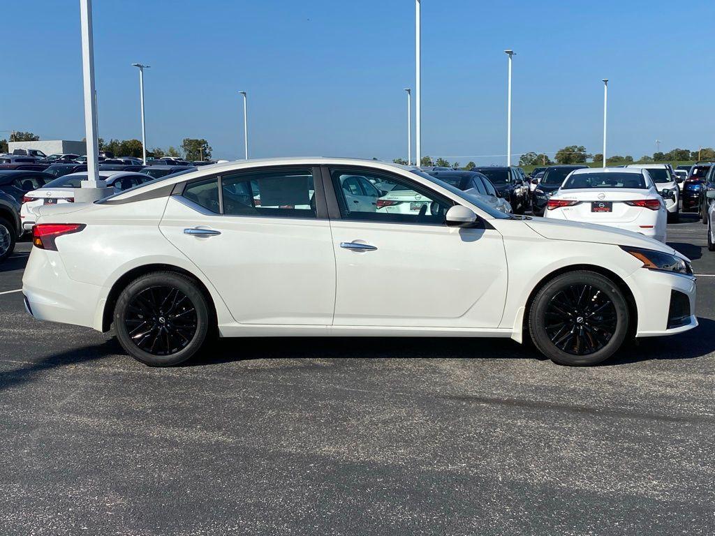 new 2025 Nissan Altima car, priced at $25,005