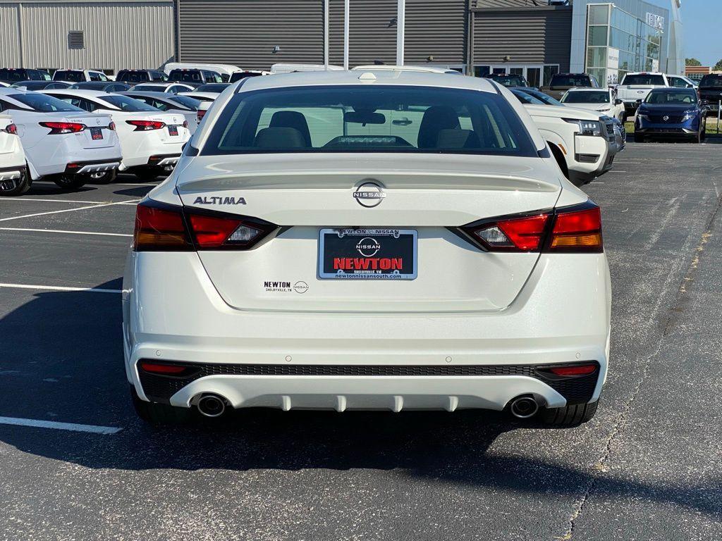 new 2025 Nissan Altima car, priced at $25,005