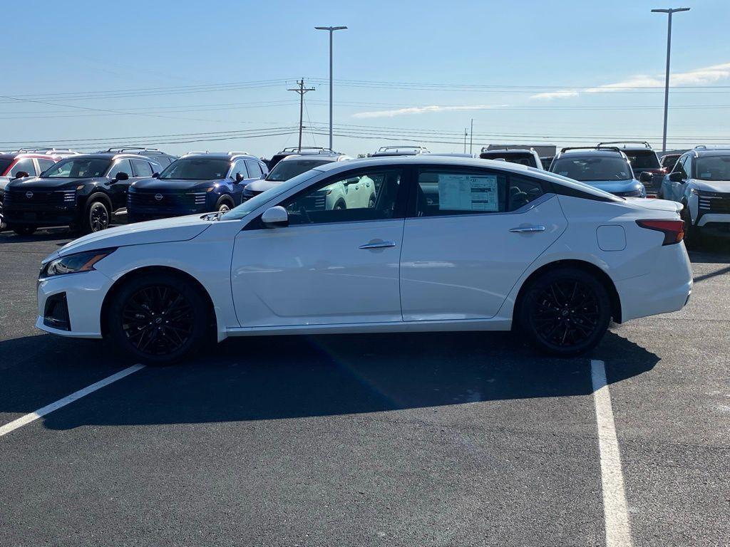 new 2025 Nissan Altima car, priced at $25,005