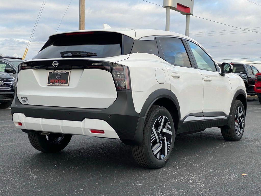 new 2025 Nissan Kicks car, priced at $25,009