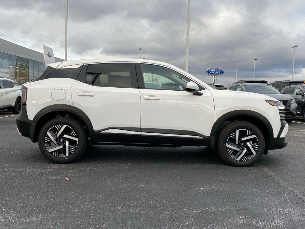new 2025 Nissan Kicks car, priced at $25,009