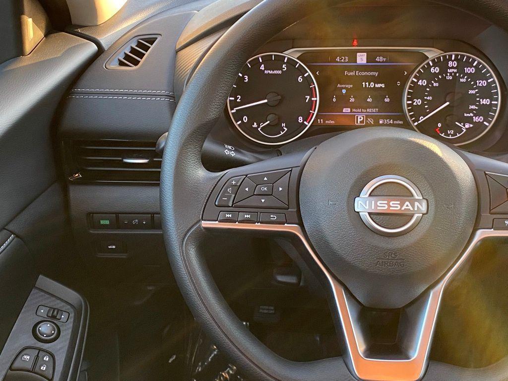 new 2025 Nissan Sentra car, priced at $23,038