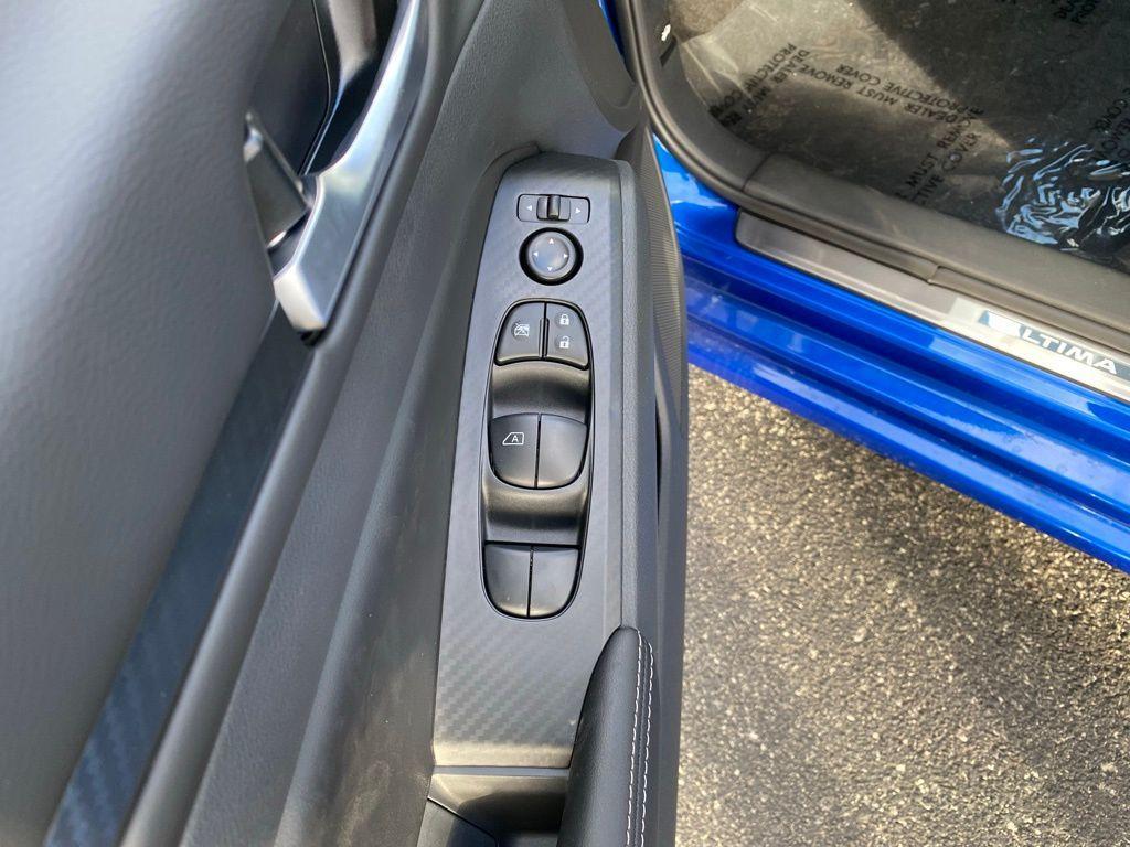 new 2025 Nissan Altima car, priced at $28,829