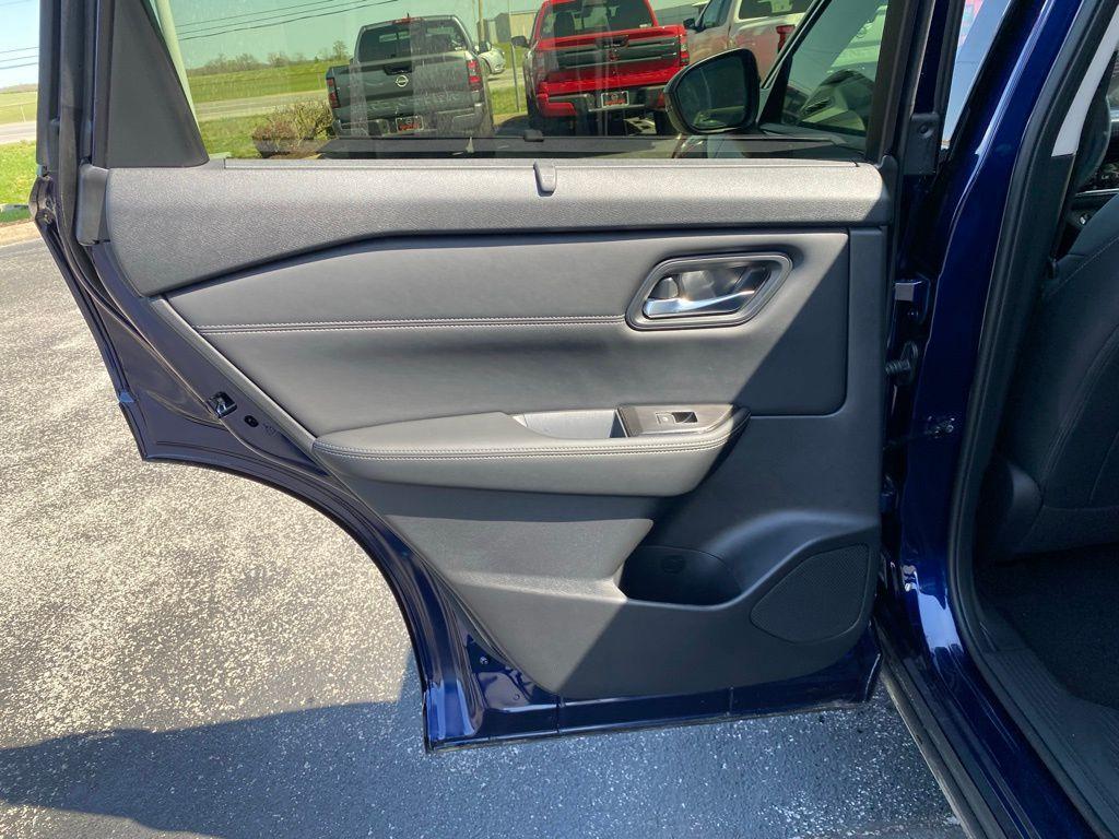 new 2025 Nissan Rogue car, priced at $37,329