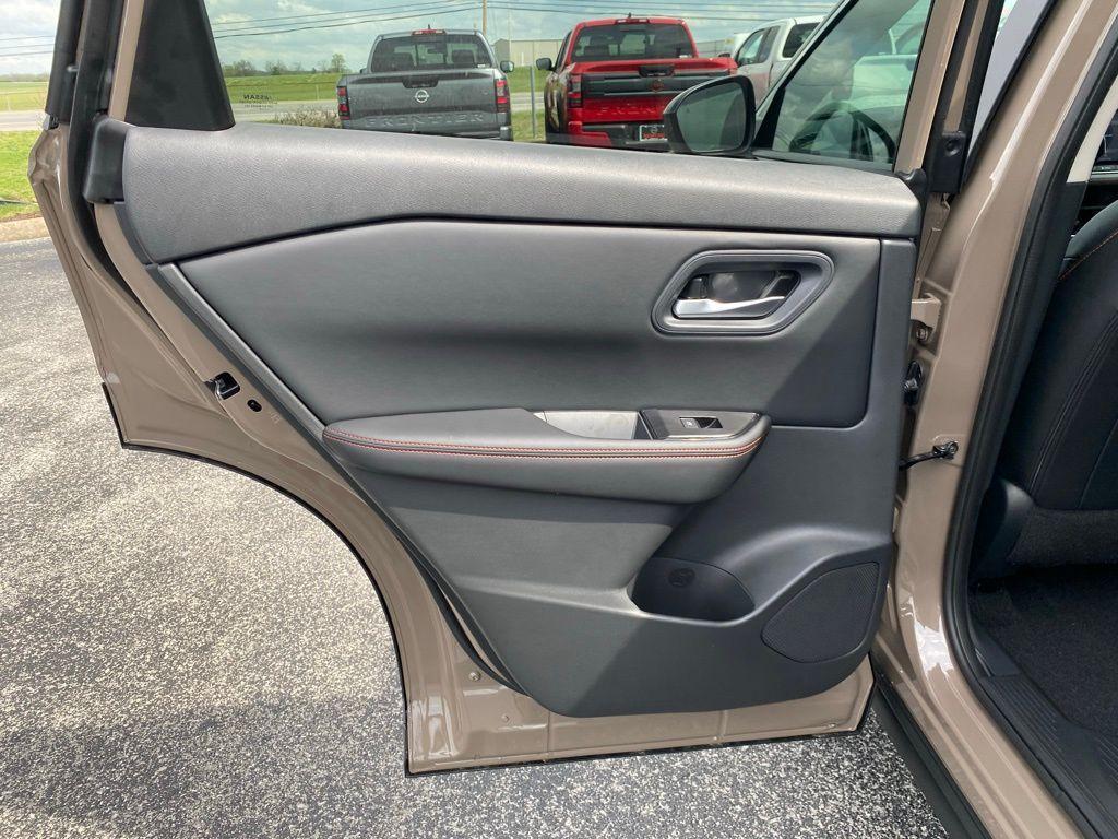 new 2025 Nissan Rogue car, priced at $29,988