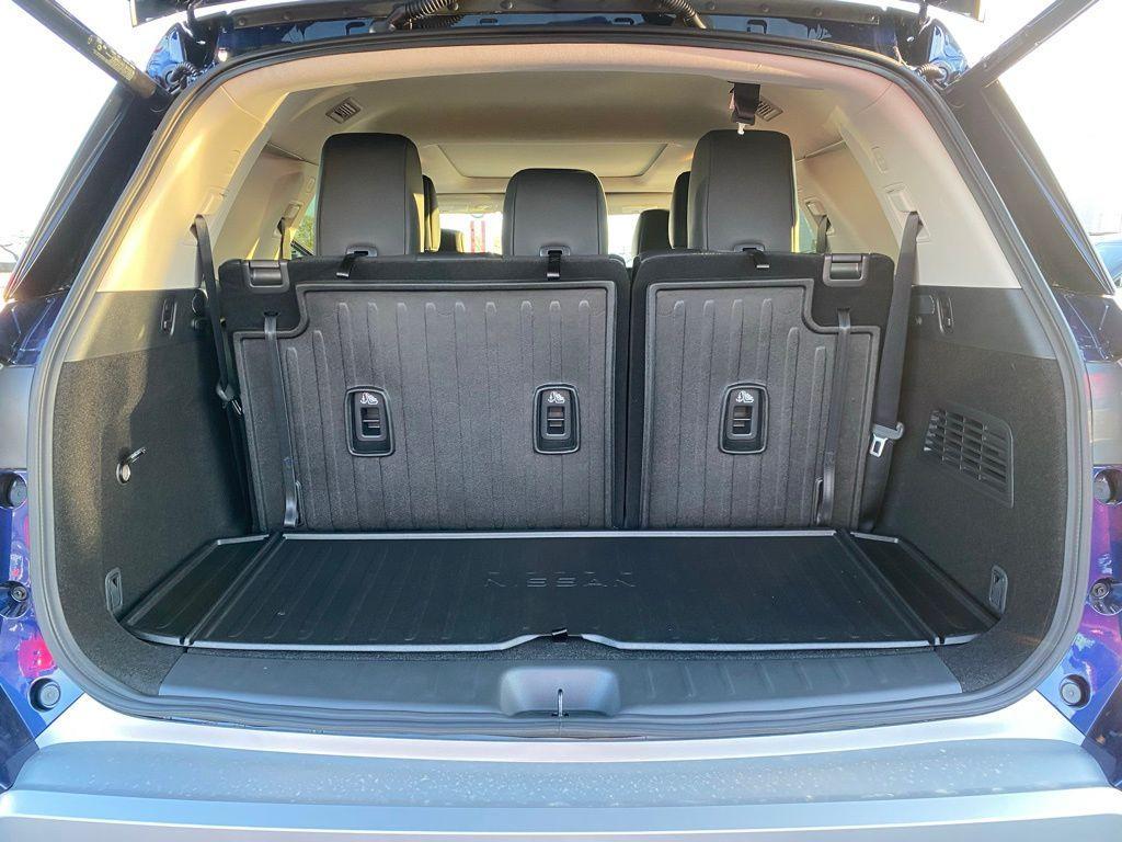 new 2025 Nissan Pathfinder car, priced at $47,003