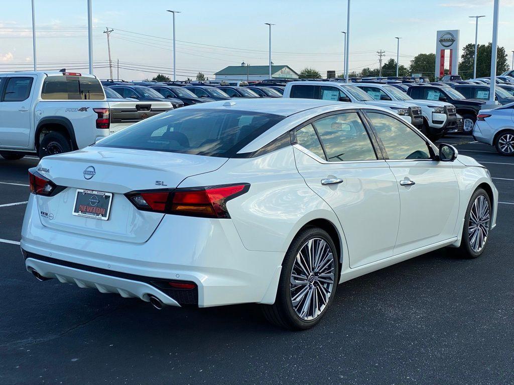 new 2025 Nissan Altima car, priced at $29,735