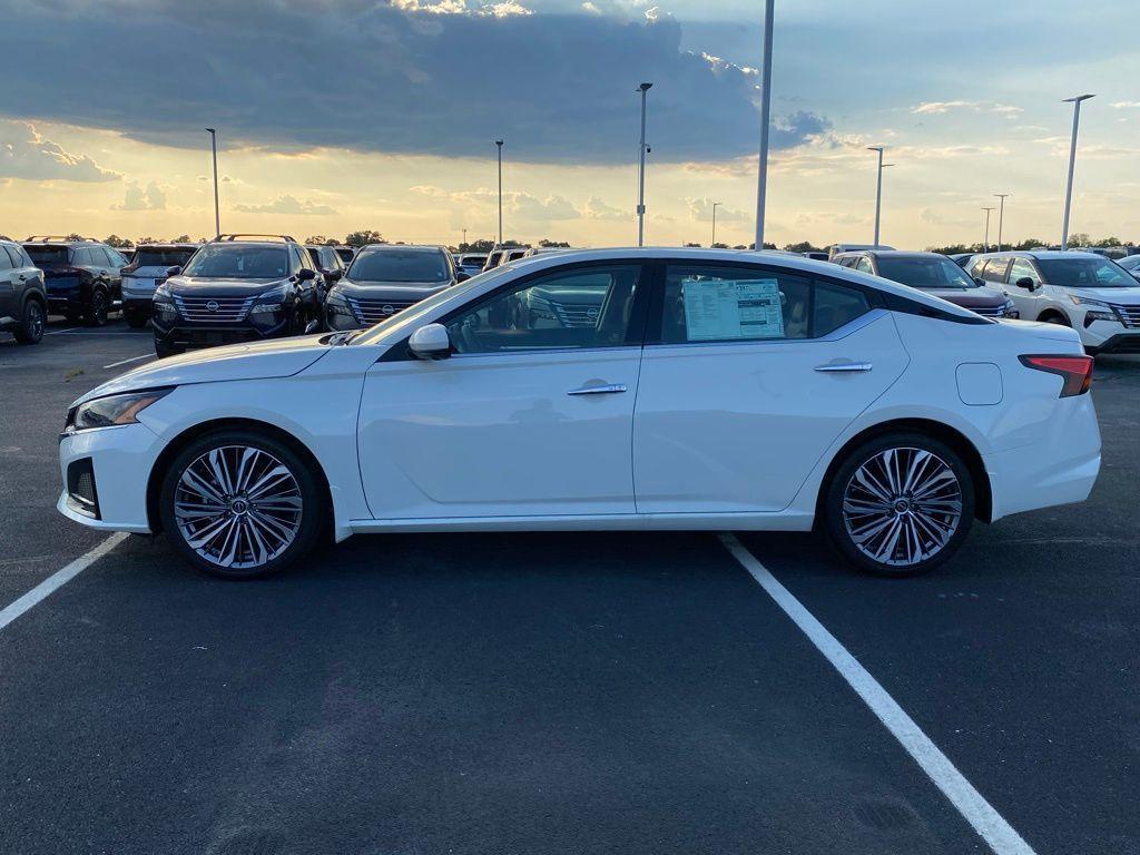 new 2025 Nissan Altima car, priced at $29,735