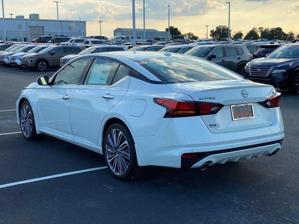 new 2025 Nissan Altima car, priced at $29,735