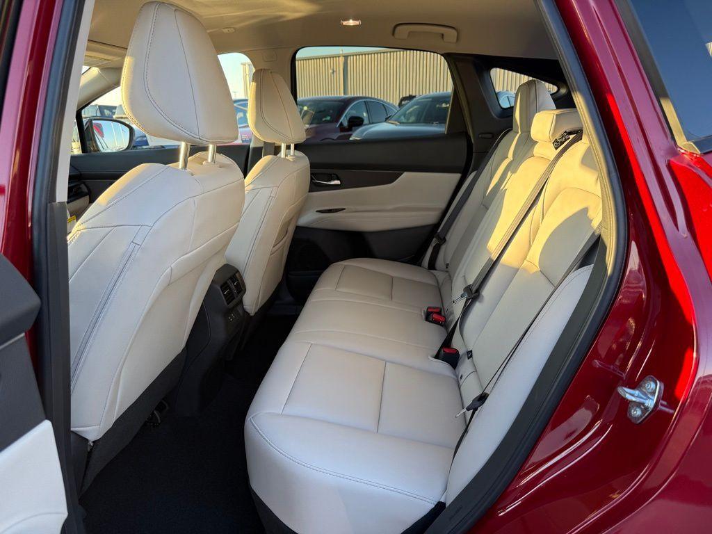 new 2025 Nissan Murano car, priced at $40,418