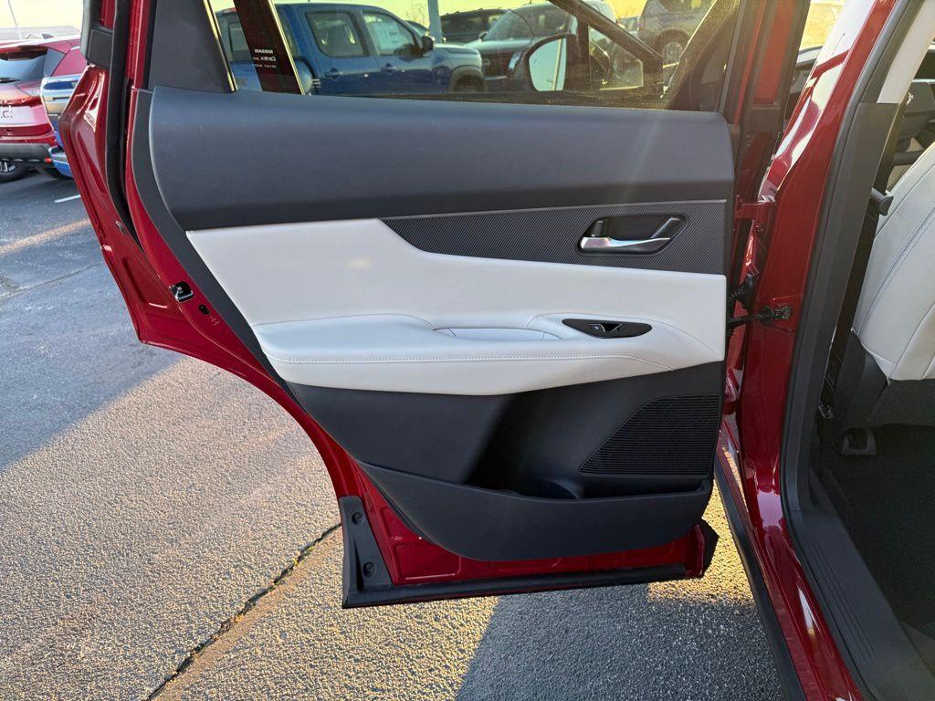 new 2025 Nissan Murano car, priced at $40,418