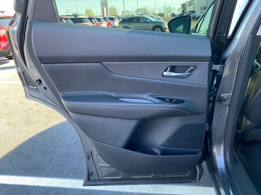new 2025 Nissan Murano car, priced at $38,063