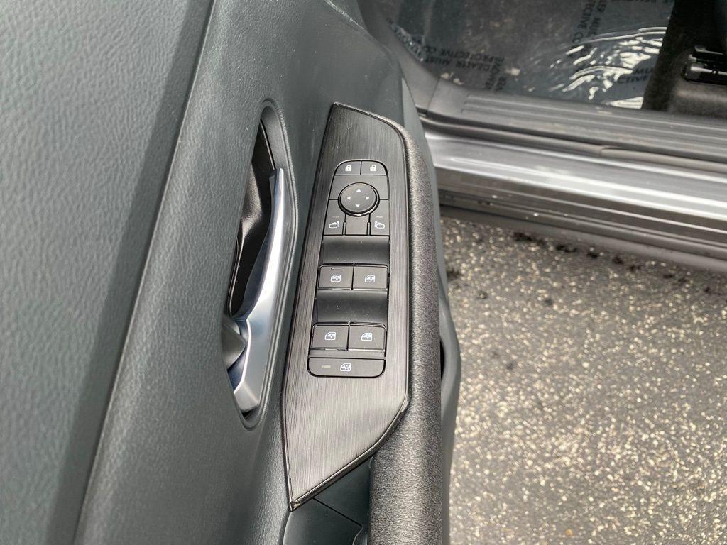 new 2025 Nissan Kicks car, priced at $24,715