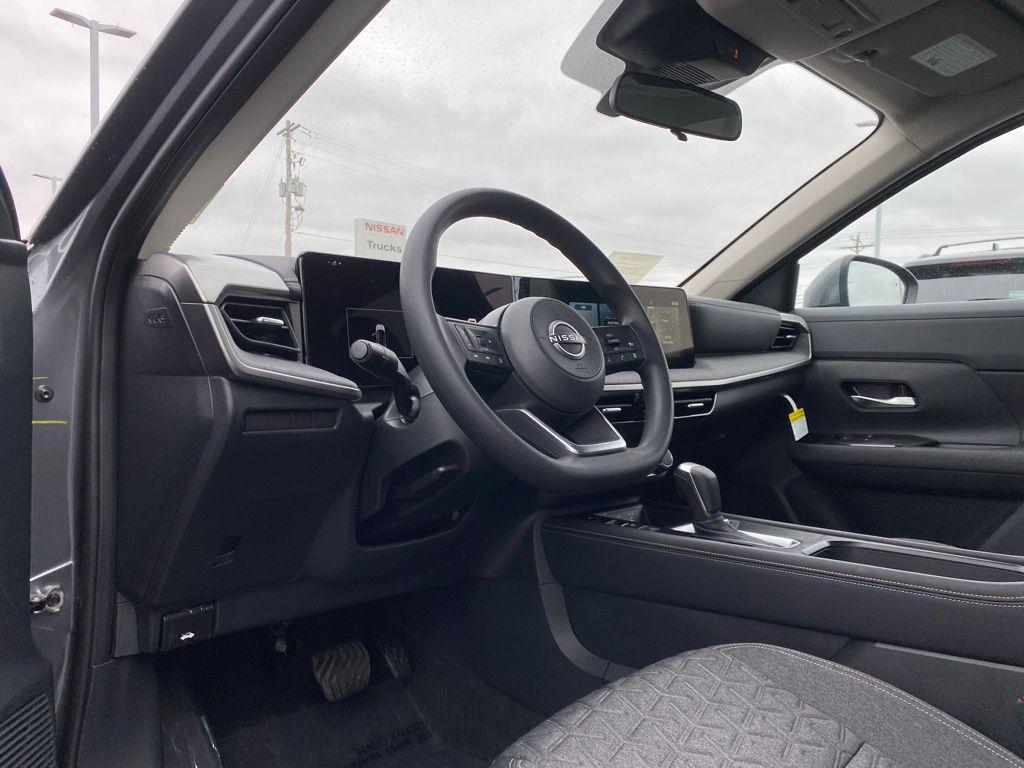 new 2025 Nissan Kicks car, priced at $24,715