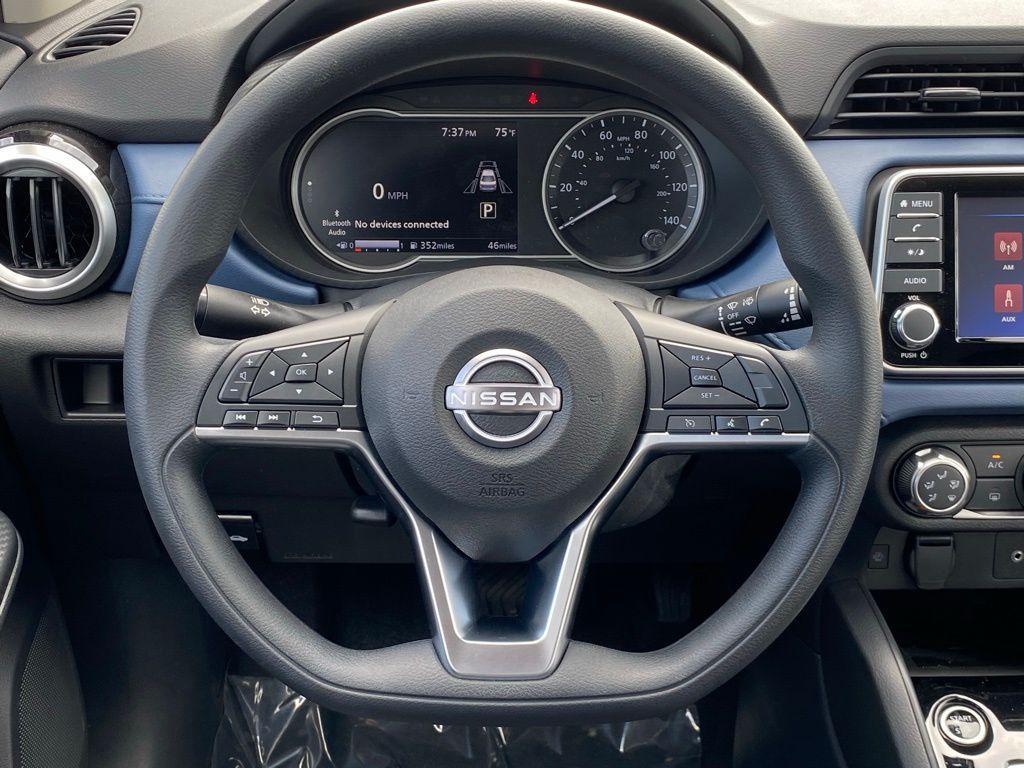 new 2025 Nissan Versa car, priced at $21,059