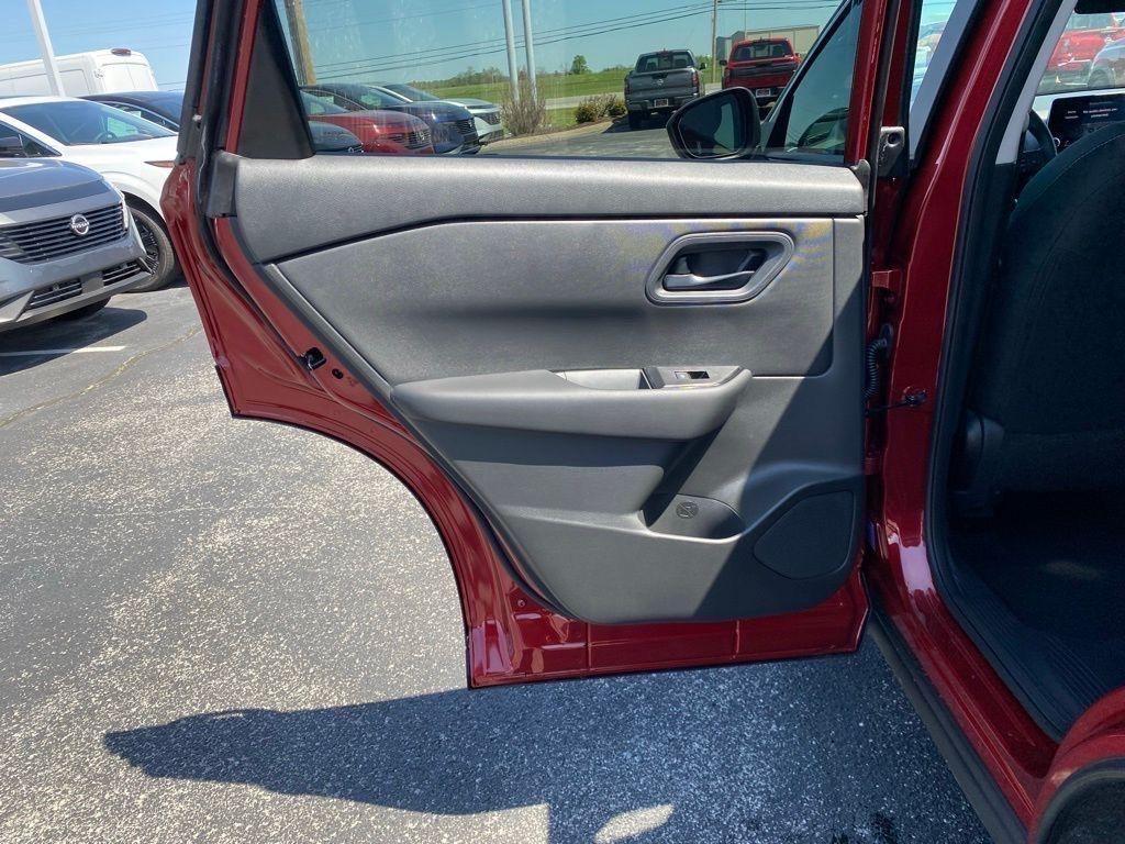 new 2025 Nissan Rogue car, priced at $26,250
