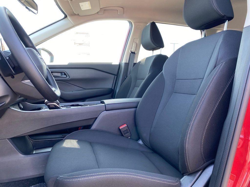new 2025 Nissan Rogue car, priced at $26,250