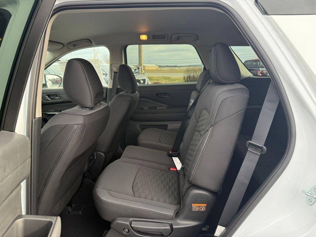 new 2025 Nissan Pathfinder car, priced at $38,395
