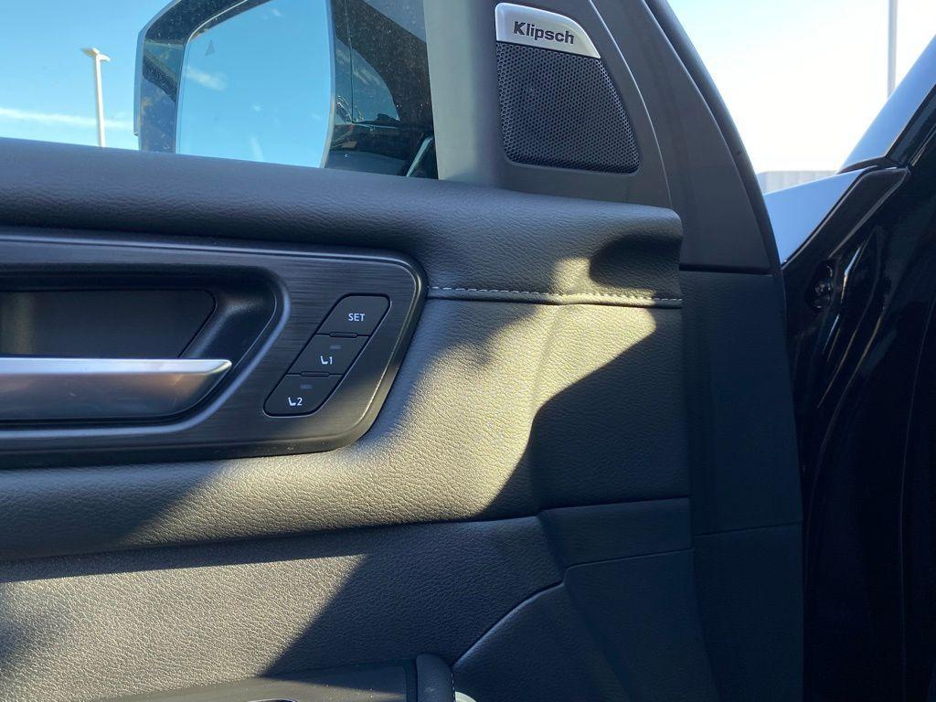 new 2025 Nissan Armada car, priced at $73,989