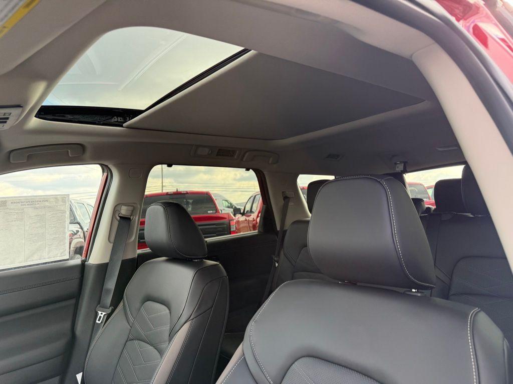 new 2025 Nissan Pathfinder car, priced at $47,340