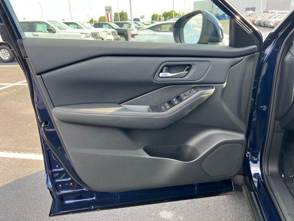 new 2026 Nissan Rogue car, priced at $28,057