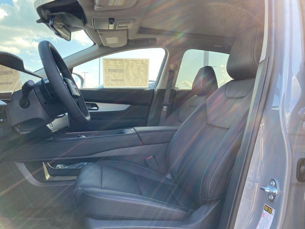 new 2025 Nissan Murano car, priced at $45,185
