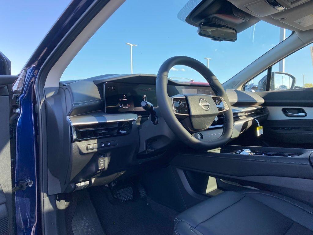 new 2025 Nissan Murano car, priced at $43,927