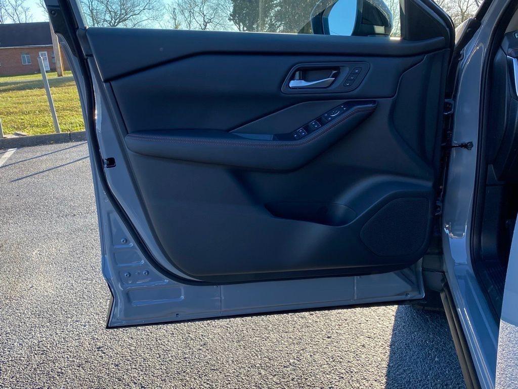 new 2025 Nissan Rogue car, priced at $29,852