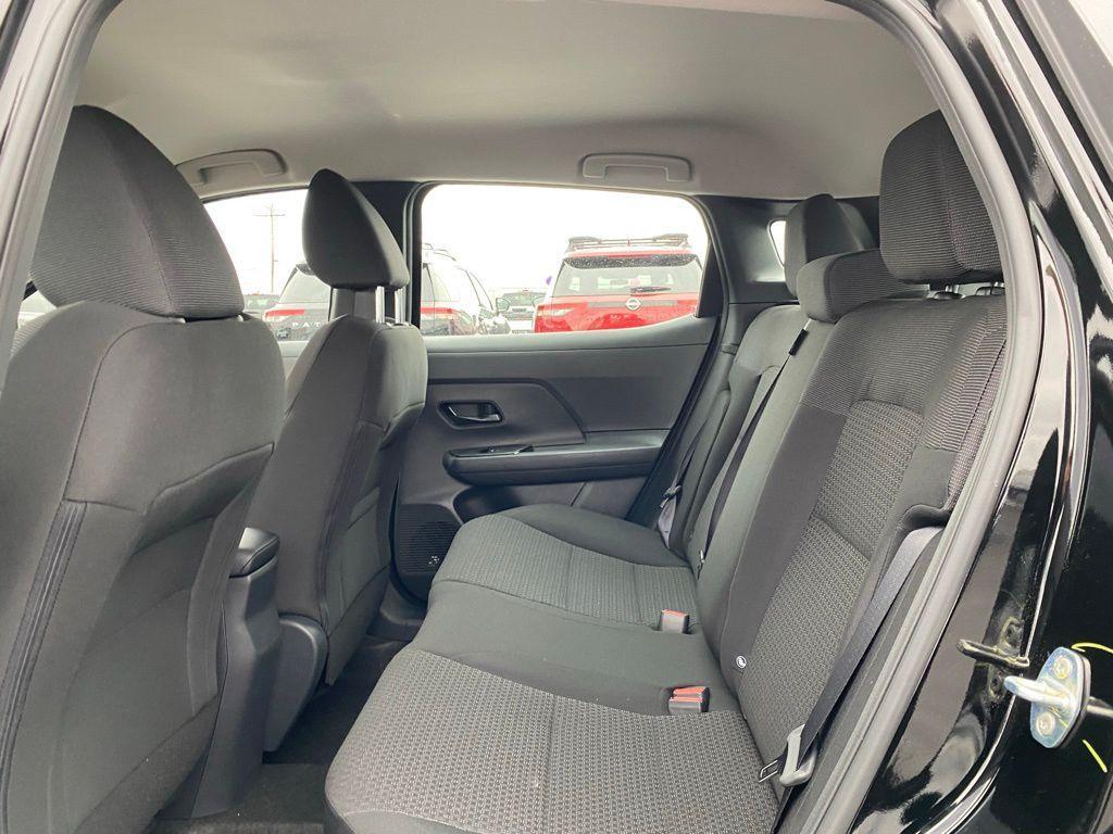 new 2025 Nissan Kicks car, priced at $23,497