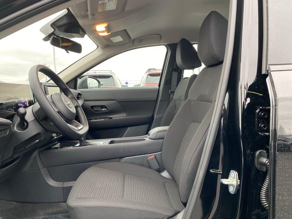 new 2025 Nissan Kicks car, priced at $23,497