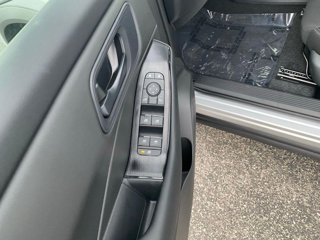 new 2025 Nissan Rogue car, priced at $25,848
