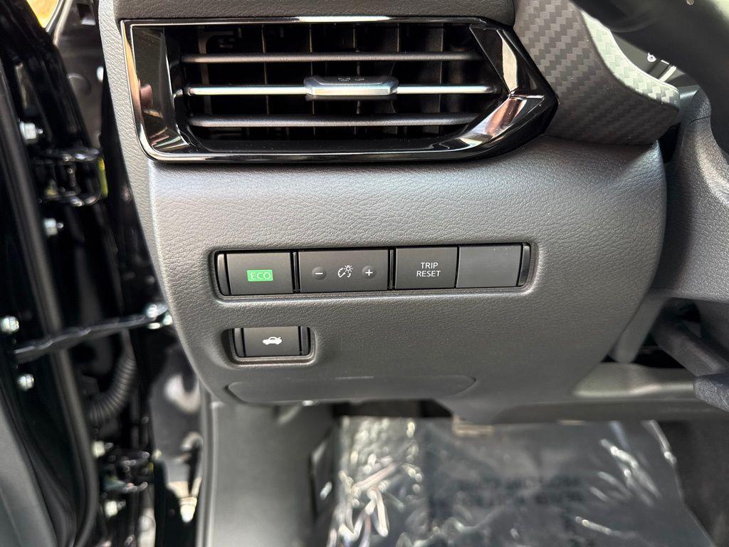 new 2025 Nissan Sentra car, priced at $24,825