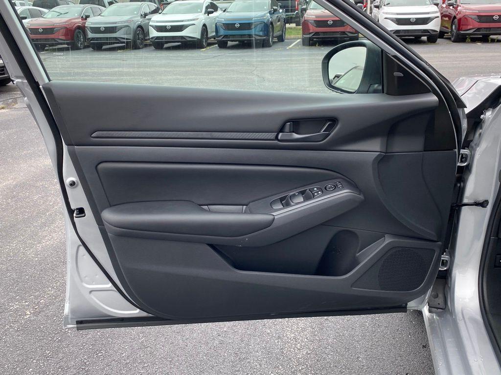 new 2025 Nissan Altima car, priced at $22,920
