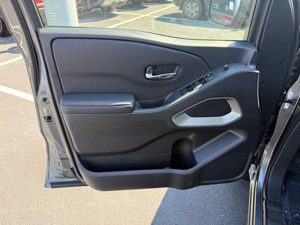 new 2025 Nissan Frontier car, priced at $36,804