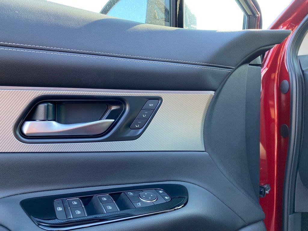 new 2025 Nissan Murano car, priced at $46,182