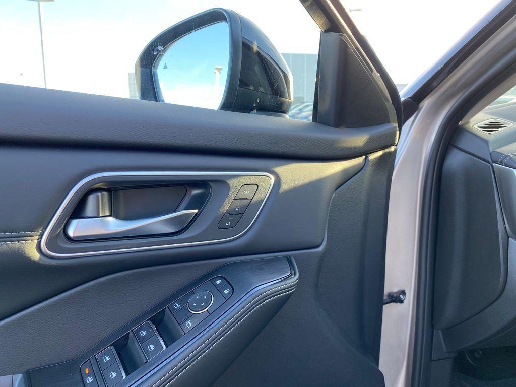 new 2025 Nissan Rogue car, priced at $40,287