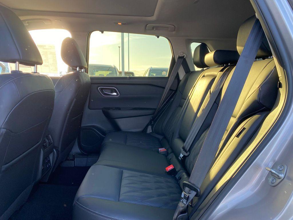 new 2025 Nissan Rogue car, priced at $40,287