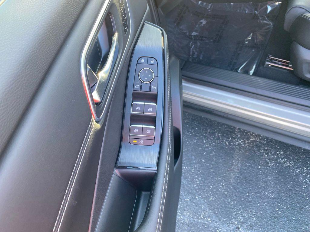 new 2025 Nissan Rogue car, priced at $40,287