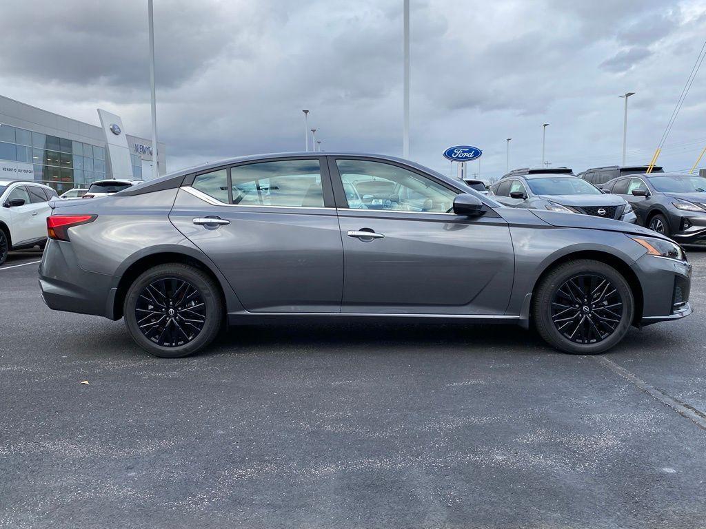 new 2025 Nissan Altima car, priced at $29,780