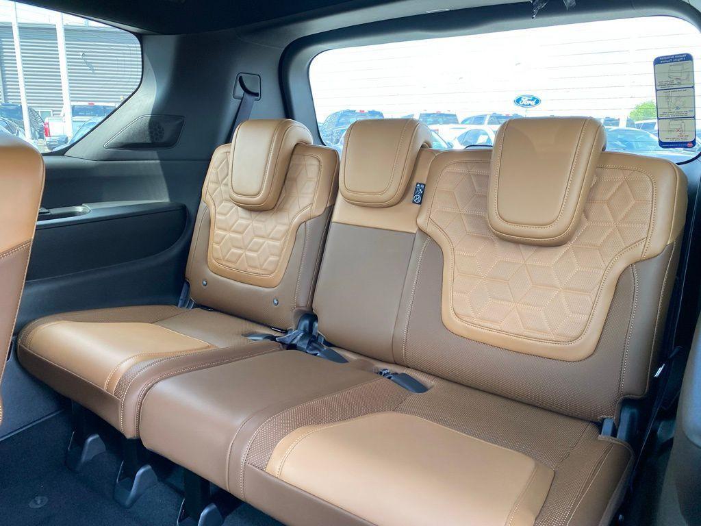 new 2025 Nissan Armada car, priced at $81,093