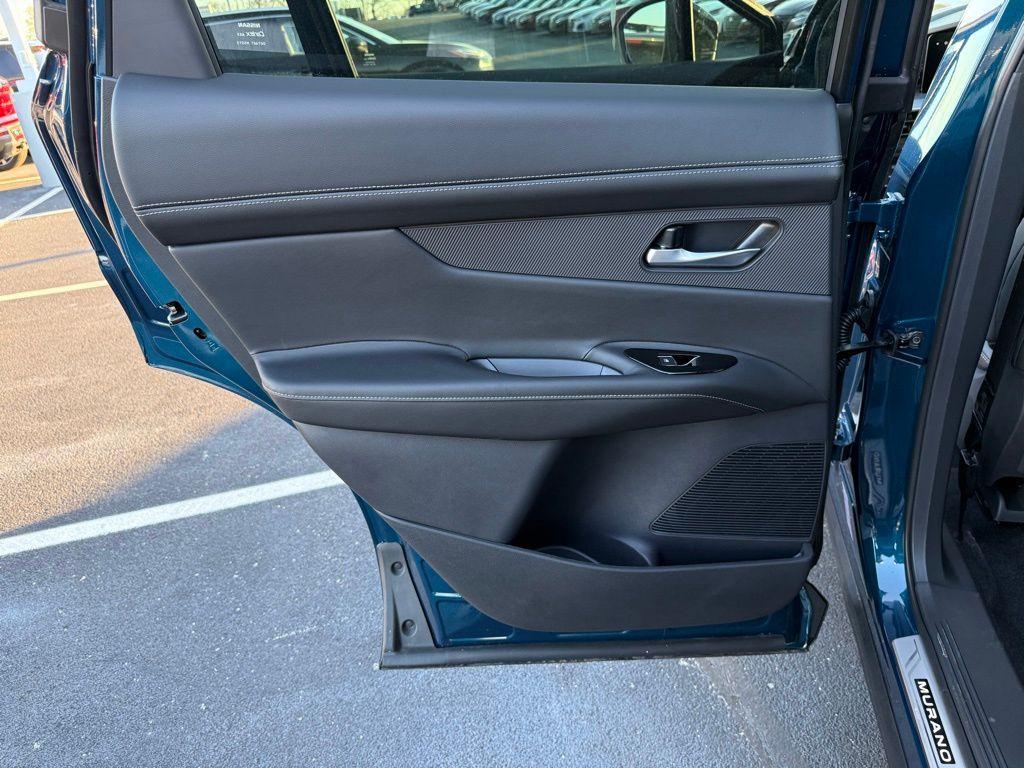 new 2025 Nissan Murano car, priced at $48,185