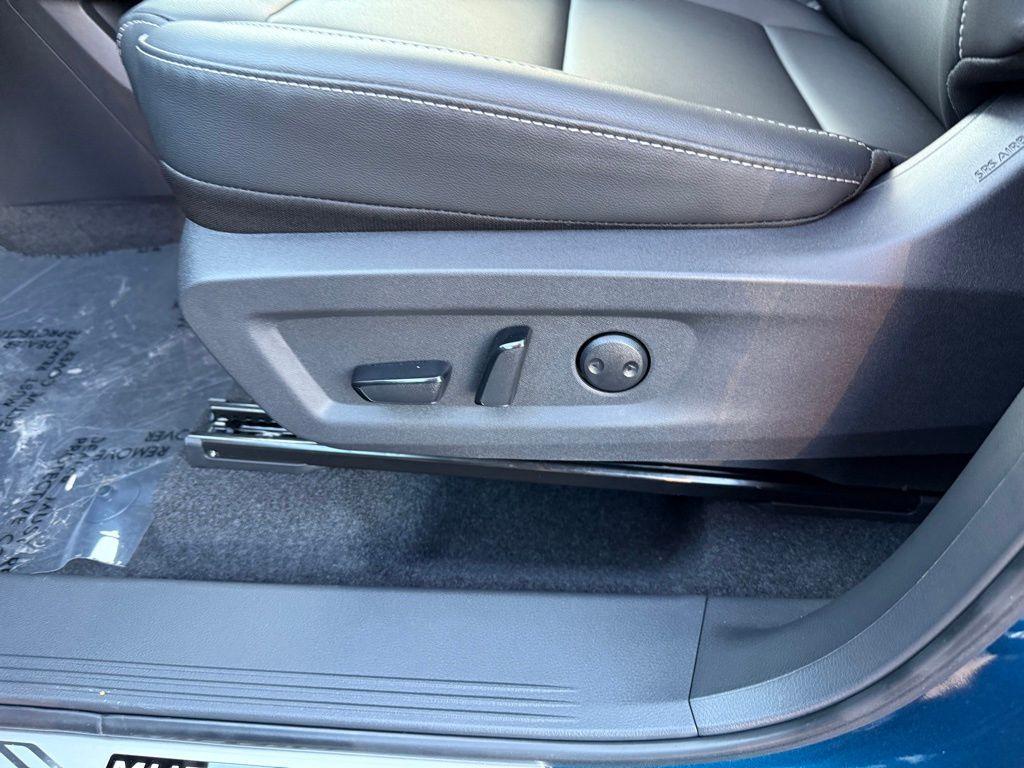 new 2025 Nissan Murano car, priced at $48,185