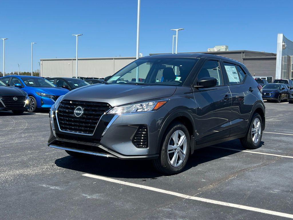 new 2025 Nissan Kicks car, priced at $23,071