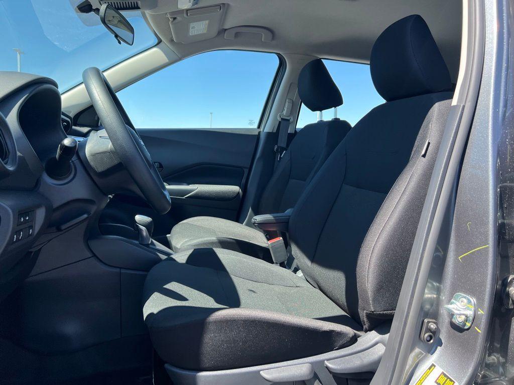new 2025 Nissan Kicks car, priced at $23,071